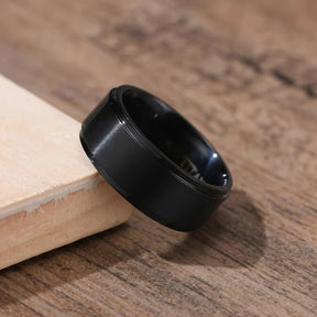 Detalhe do anel Titanium Classiatti masculino preto fosco.