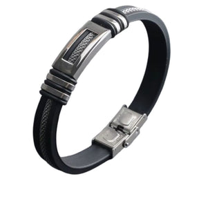 Pulseira masculina preta modelo Oria com detalhes em aço prateado e design industrial.