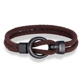 Pulseira masculina de corda marrom trançada modelo String Brown com fecho de argola preto.
